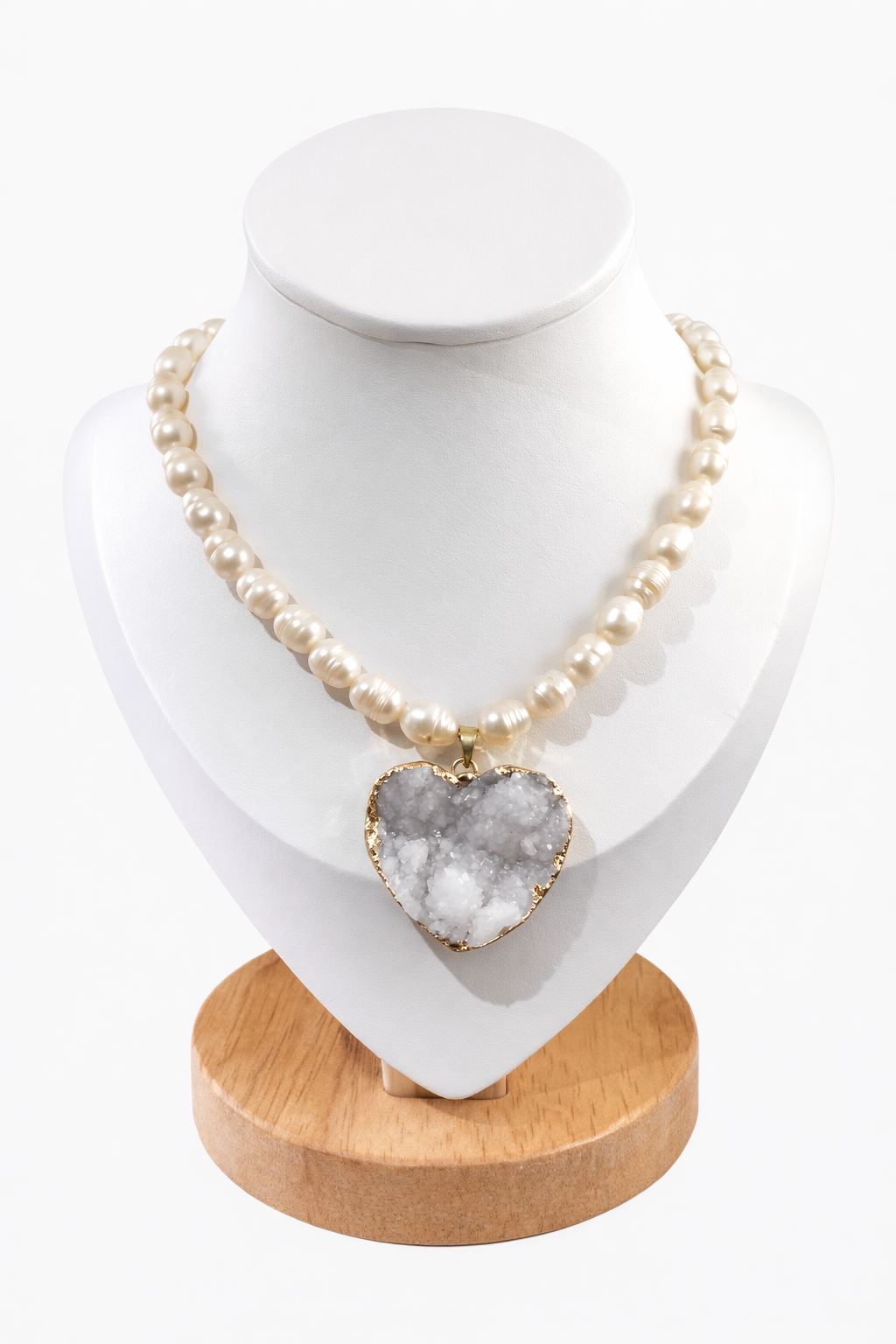 Collar de Perlas Barrocas con Dije de Cuarzo